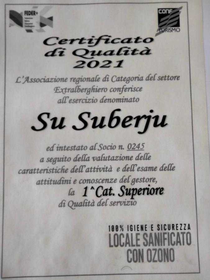 Su Suberju Hotel Сан Теодоро Екстериор снимка